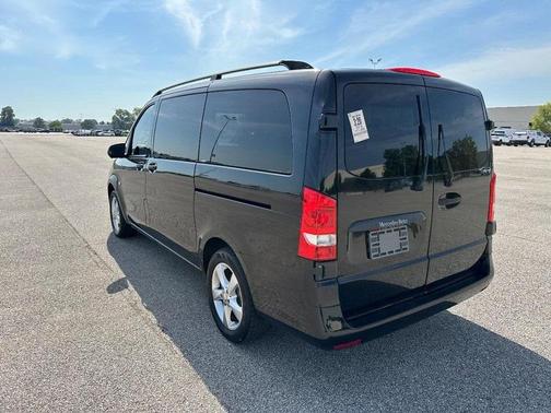 2018 Mercedes-Benz Metris Base