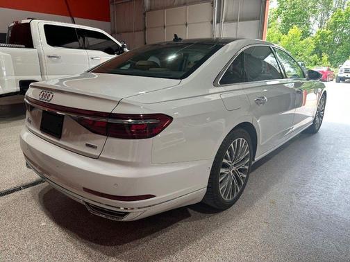 Glacier White 2019 Audi A8 L 55