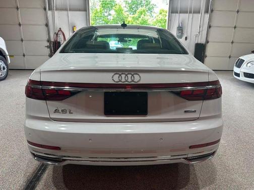 Glacier White 2019 Audi A8 L 55