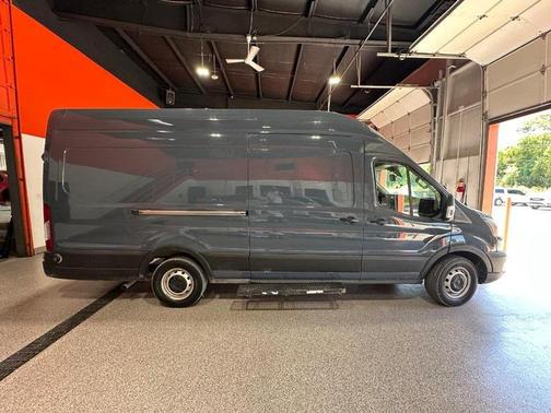 2020 Ford Transit-250 Base