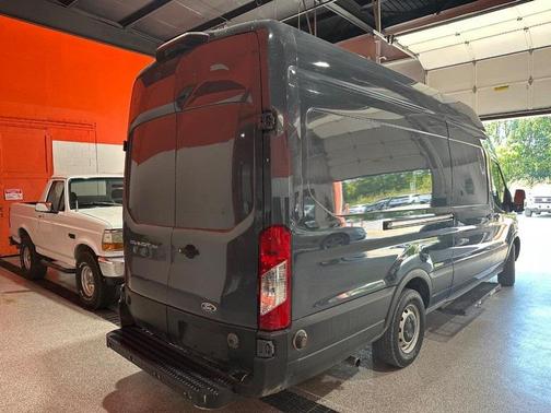 2020 Ford Transit-250 Base