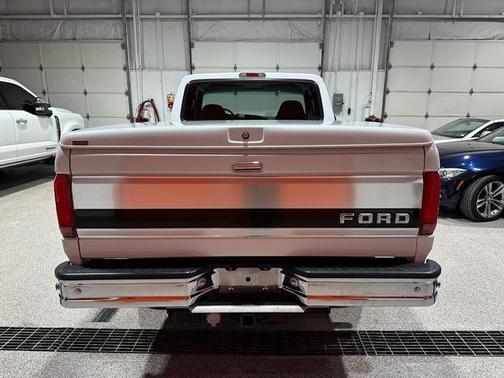 1996 Ford F-250 Base