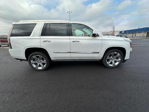 2020 Cadillac Escalade Platinum