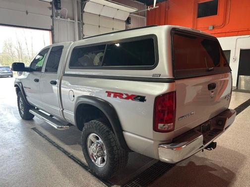 Bright Silver Metallic Clearcoat 2006 Dodge Ram 2500 SLT Quad Cab
