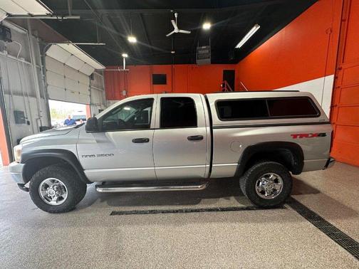 Bright Silver Metallic Clearcoat 2006 Dodge Ram 2500 SLT Quad Cab