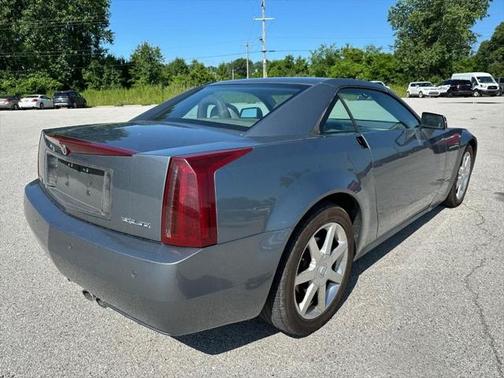 2004 Cadillac XLR Base