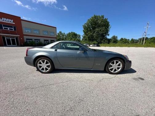 2004 Cadillac XLR Base