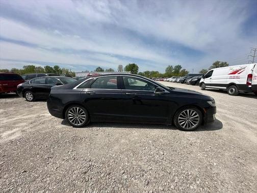 2017 Lincoln MKZ Premiere