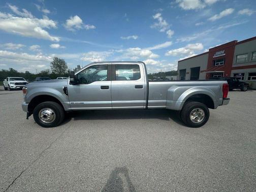 Silver Metallic 2021 Ford F-350 XL