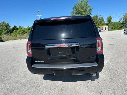 Onyx Black 2020 GMC Yukon Denali