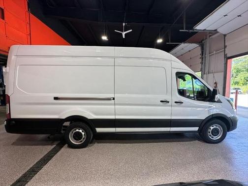 2020 Ford Transit-350 Base