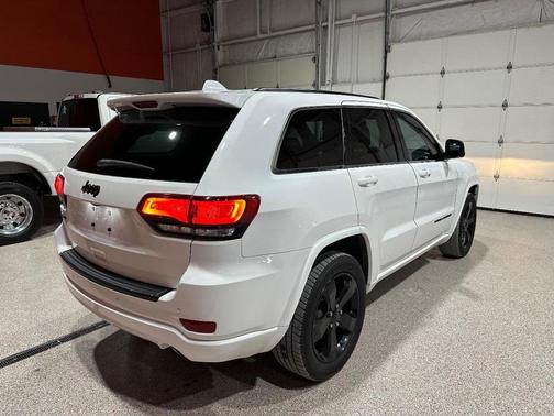 2015 Jeep Grand Cherokee Altitude