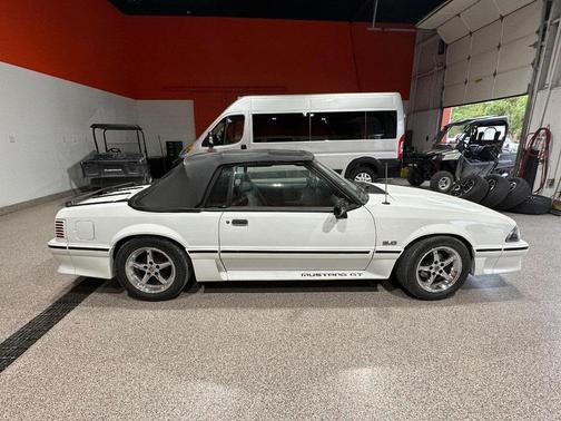 1993 Ford Mustang GT