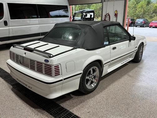 1993 Ford Mustang GT