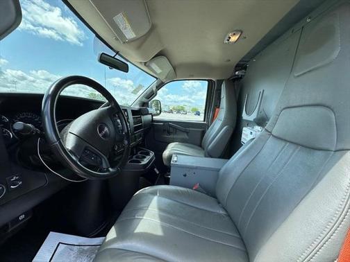2023 GMC Savana 2500 Work Van