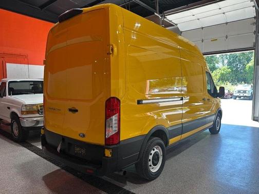 2021 Ford Transit-250 Base