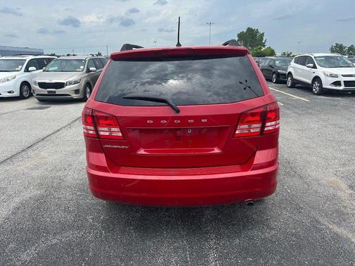 Redline 2 Coat Pearl 2019 Dodge Journey SE