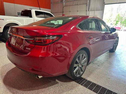 Soul Red Crystal Metallic 2018 Mazda Mazda6 Grand Touring