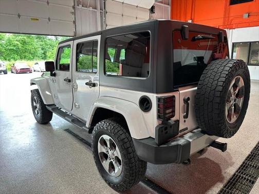 2017 Jeep Wrangler Unlimited Sahara
