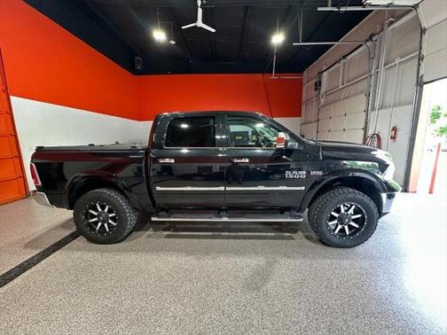 2016 RAM 1500 Laramie