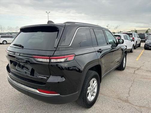 2023 Jeep Grand Cherokee Laredo