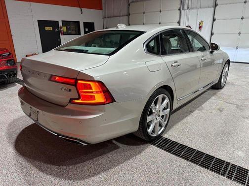 2017 Volvo S90 T6 Inscription