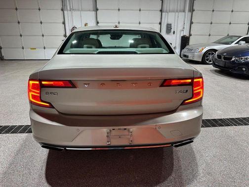 2017 Volvo S90 T6 Inscription