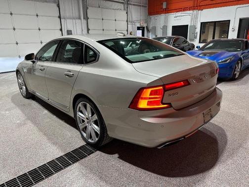 2017 Volvo S90 T6 Inscription