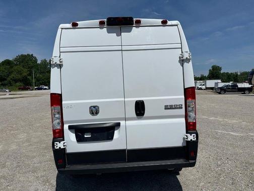 Bright White Clearcoat 2023 RAM ProMaster 2500 High Roof