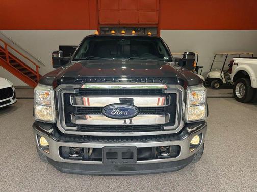 Magnetic 2016 Ford F-250 XLT