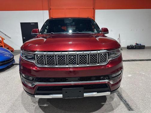 2022 Jeep Grand Wagoneer Series III