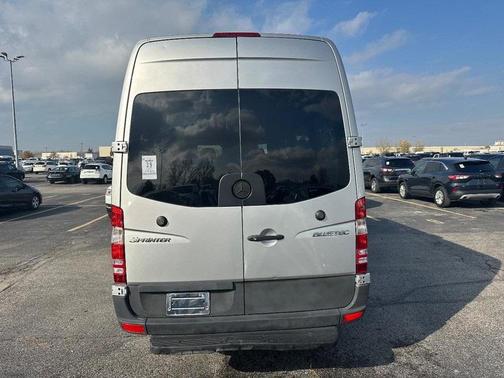 2011 Mercedes-Benz Sprinter 2500