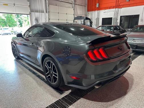 2020 Ford Mustang EcoBoost Premium
