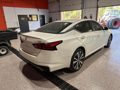 2020 Nissan Altima 2.5 SR