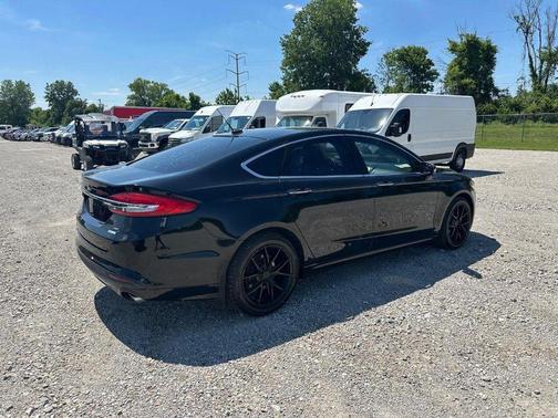 Shadow Black 2018 Ford Fusion SE