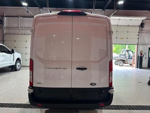 Oxford White 2024 Ford Transit-250 Base