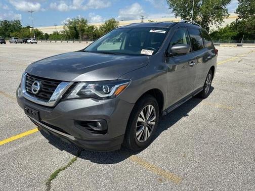 2020 Nissan Pathfinder SL