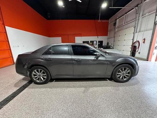 2014 Chrysler 300 S