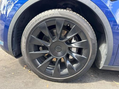 2020 Tesla Model Y Long Range Dual Motor All-Wheel Drive