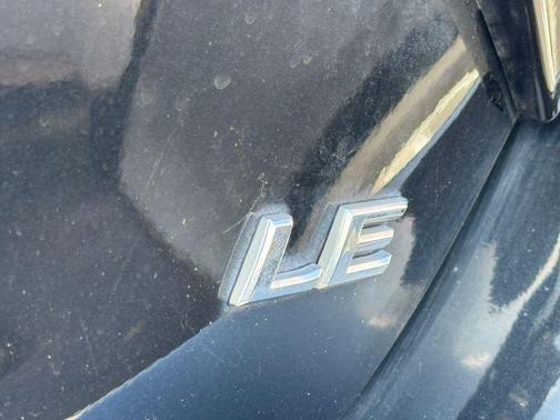 2018 Toyota Yaris LE