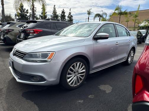 2012 Volkswagen Jetta SEL