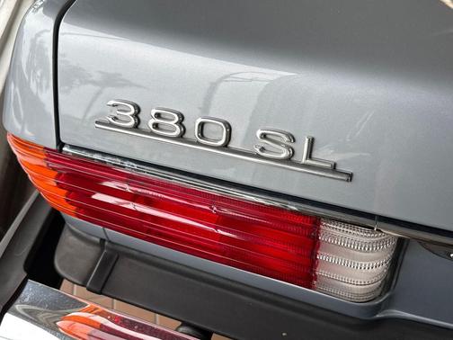 Pastel Blue 1983 Mercedes-Benz E-Class 380 SL