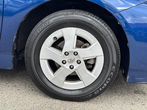 Blue Ribbon Metallic 2010 Toyota Prius II