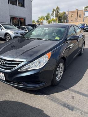 2012 Hyundai SONATA GLS