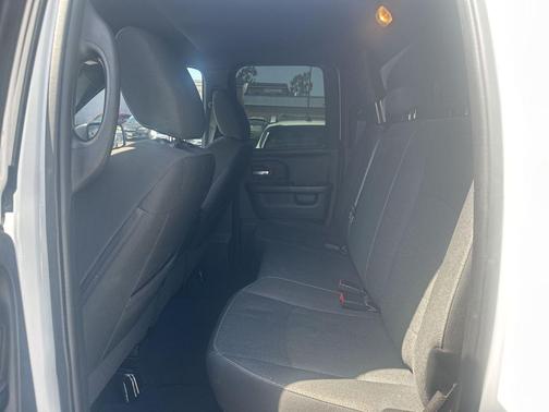 2022 RAM 1500 Classic Warlock Quad Cab 4x2 6'4' Box