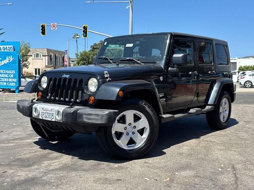 2011 Jeep Wrangler Unlimited Sahara