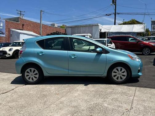 2014 Toyota Prius c One