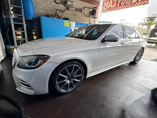 Diamond White 2019 Mercedes-Benz S-Class S 560