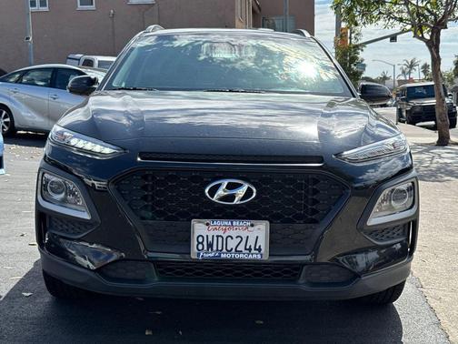 2021 Hyundai KONA SEL