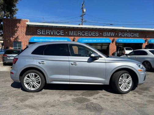 2018 Audi Q5 2.0T Premium Plus